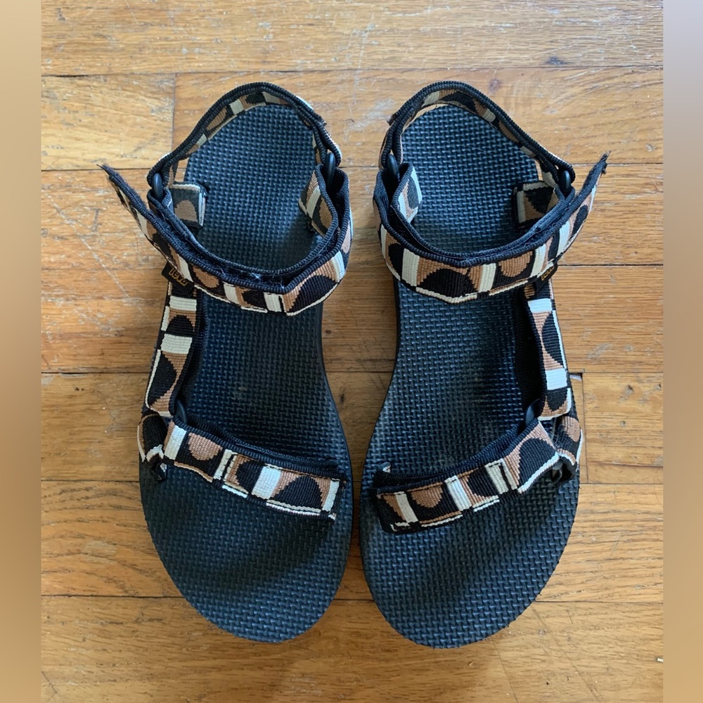 Teva Black and Tan Retro pattern Sandals